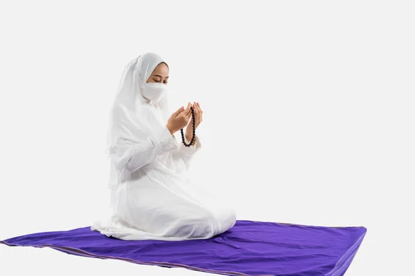 Women's attire during Hajj